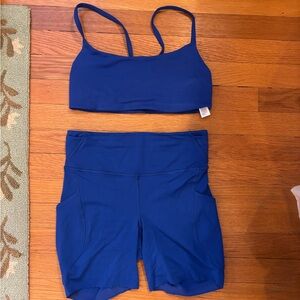 Lululemon workout set